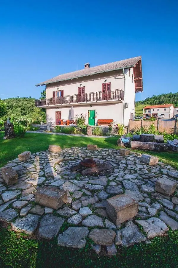 Farm Stay Synergia - Hiden Treasure Pazin Croácia